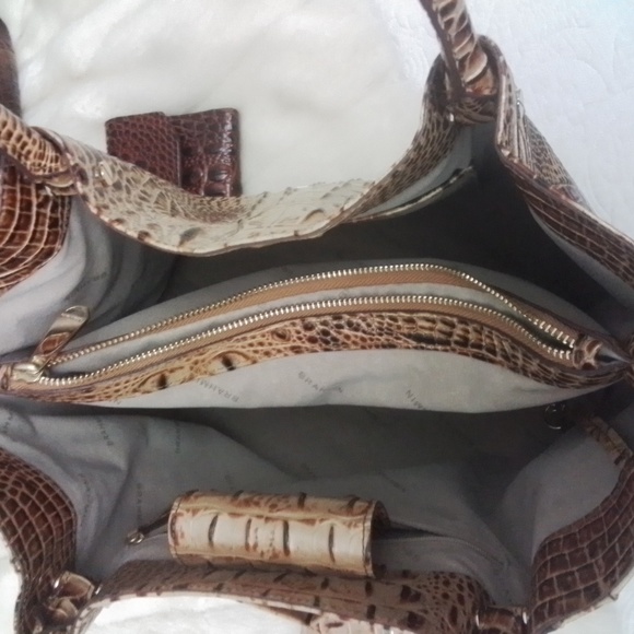 Two Large New Brahmins with matching wallets. FOUR BRAHMINS ONE PRICE GREAT GIFT - Picture 12 of 16